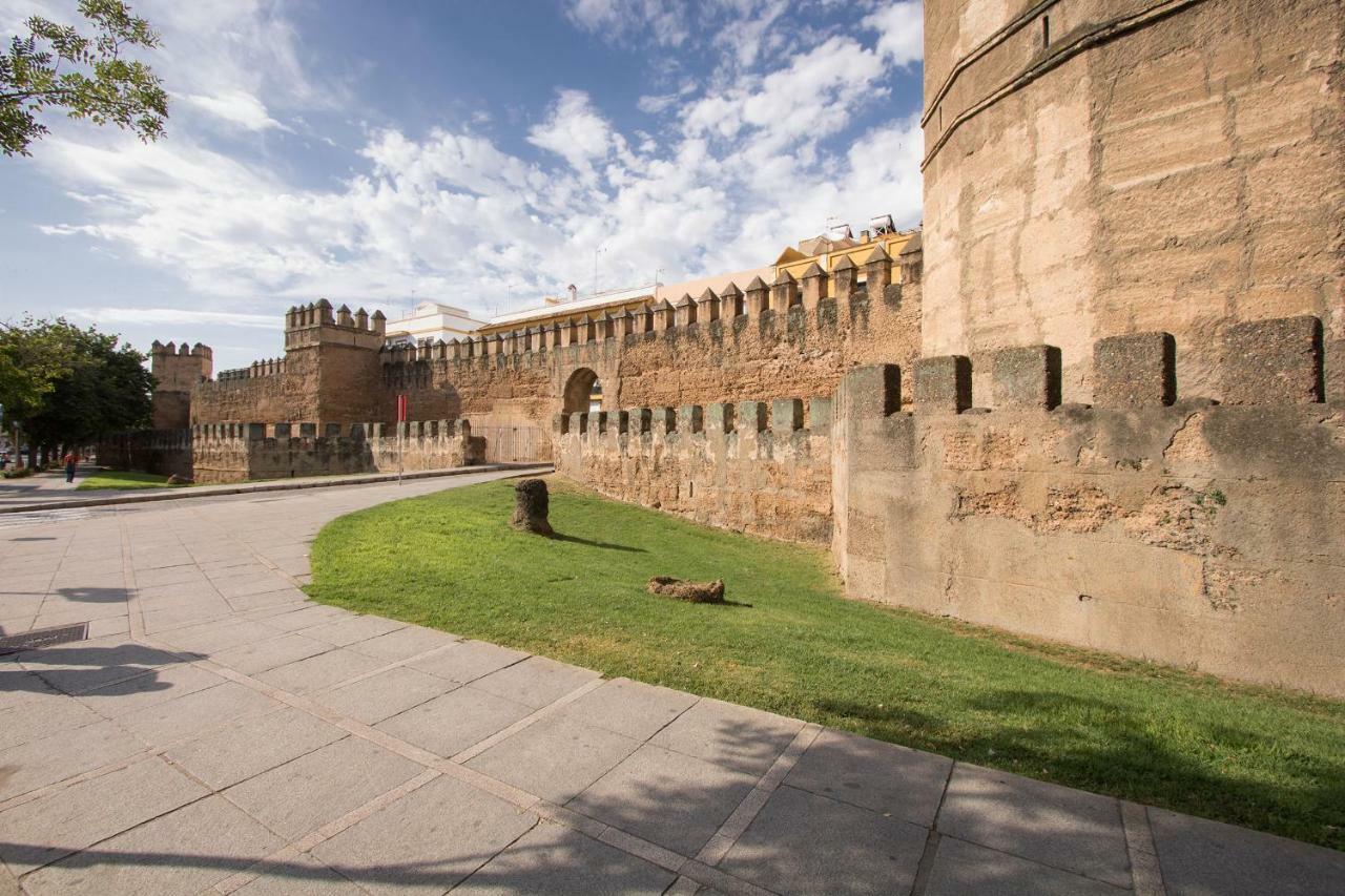 Murallas De Sevilla Apartamento Con Garaje 4 Pax Buitenkant foto