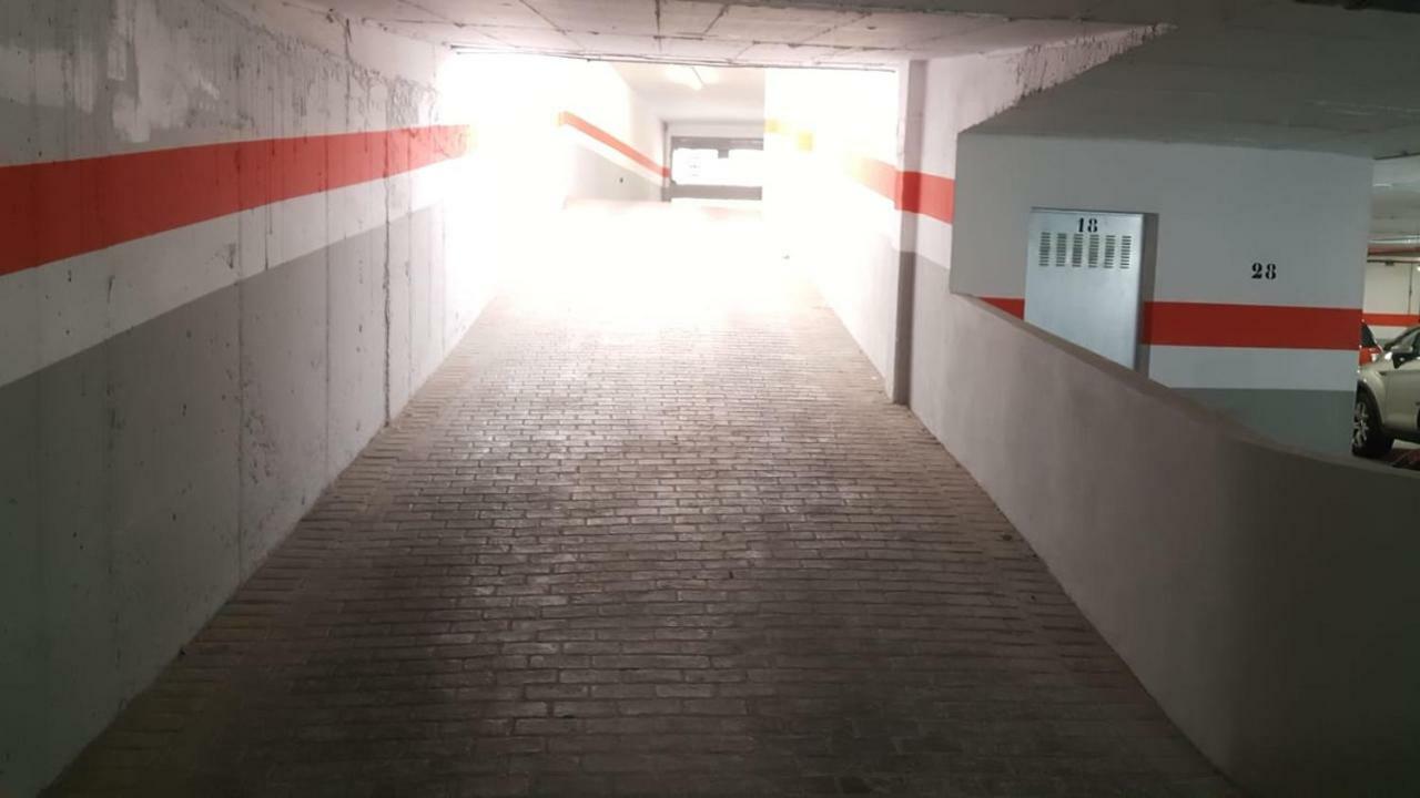 Murallas De Sevilla Apartamento Con Garaje 4 Pax Buitenkant foto
